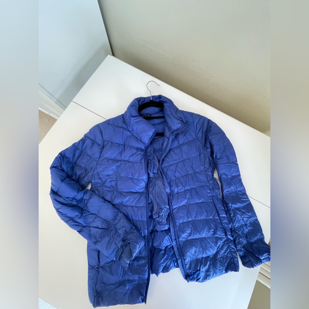 UNIQLO PACKABLE DOWN JACKET